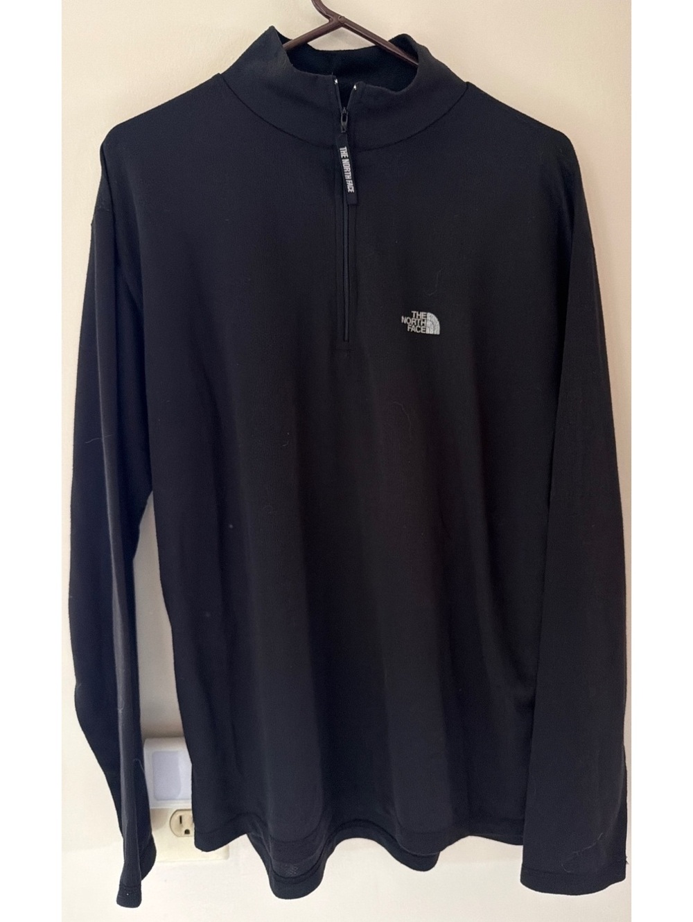 Large - Men - The North Face Black 1/4 Zip Pullover Fleece